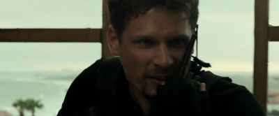 Cut them off at the wall - Miss Bala