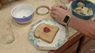 - [Cynthia] Two
teaspoons of jelly. - Fat Fiction