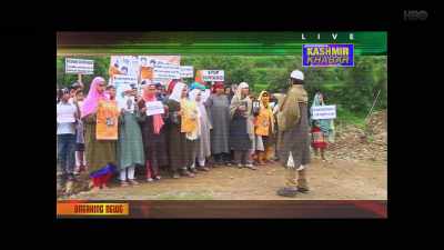 Czternastoletni Majid Tantrey... - No Fathers in Kashmir