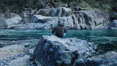 Dần dần tôi bắt đầu trò chuyện. - The River Runner