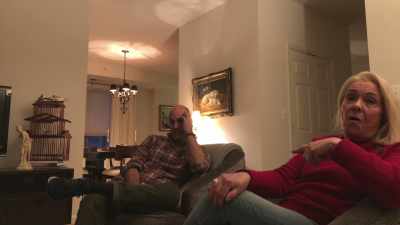 Da. Pentru că spuneam, știi, - My Husband, the Cyborg