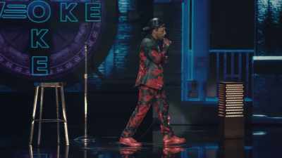 Dacă nu-ți plac negrii suficient,
poți să devii tu unul. - Katt Williams: Woke Foke