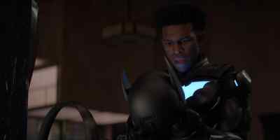 Dad?
Can you hear me? - Batwoman