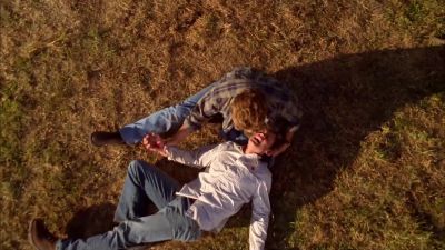 - Dad.
- Clark. - Smallville