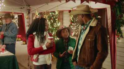- Dad, do you think we have
time to go to the toy stand? - Mistletoe in Montana