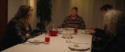 - Dad, have you been smoking?
- What? No. - A Halloween Feast