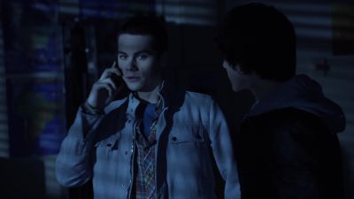Dad, hey, it's me. - Teen Wolf