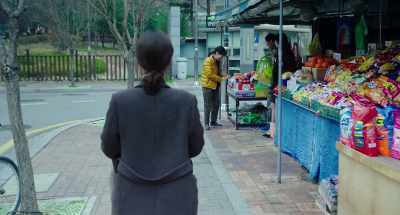 Dad, I took these, - Kim Ji-young, Born 1982