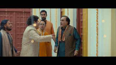 -Dad, I widowed even before I could marry.
-Take down the door! - Teefa in Trouble