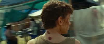 Dad! It's Lucas. - Lucas! - Lucas! - The Impossible