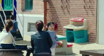 Dad, let's go, - Kim Ji-young, Born 1982