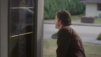 Dad? Dad?! Dad! Hey, hey! Hey -- you okay? You okay? You can't breathe?! No? Okay. Hold on, I'm gonn - The Good Doctor