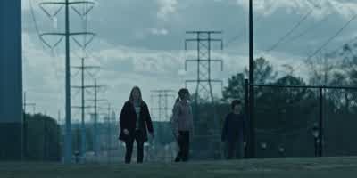 - Dad said 2:00. - Ozark