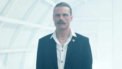 - [Dad] There's a place.
It's better there. - Free LSD