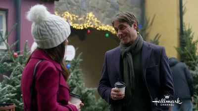 Dad would bundle us up
and we'd trek out - Christmas at Castle Hart