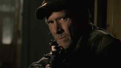 Dad! You all right?
Where's Weaver? - Falling Skies