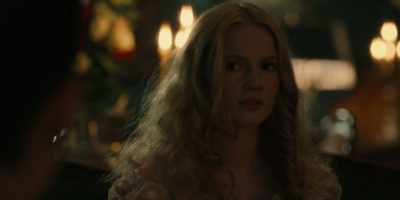 Daddy and alicia had an affair. - Flowers in the Attic: The Origin