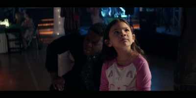 - Daddy, are you gonna take me home?
- Course I am, pumpkin. - The Afterparty