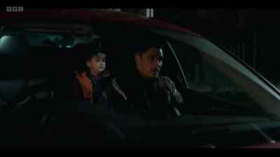 Daddy?
Daddy's all right, don't worry. - Virdee