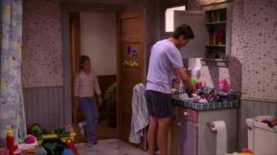 - DADDY, I HAVE TO GO
TO THE BATHROOM. - Everybody Loves Raymond