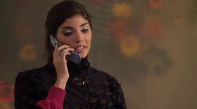 Daddy? I need you to
call headmistress queller. - Gossip Girl