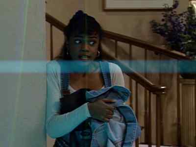 - Daddy?
- I'll call the security company. - The Fresh Prince of Bel-Air