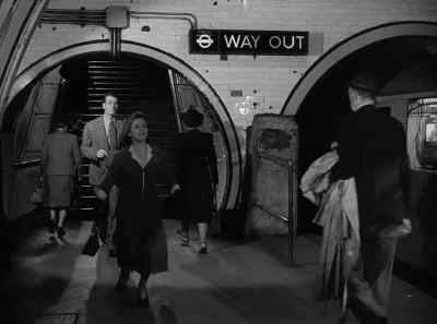 Daddy! - Seven Days to Noon