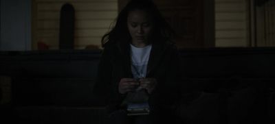 Dad's ring. - DC's Stargirl