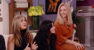 ♪ Dah-dah, dah-dah, boyfriend Ross ♪ - Friends: The Reunion