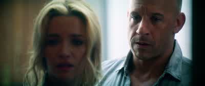 Daisy. Daisy, go back inside, darling. - Bloodshot