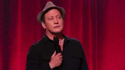 Daj da ga vidim,
tvoja velika operacija. - Rob Schneider: Woke Up in America