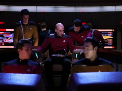 Damage control teams, deck 1 4! - Star Trek: The Next Generation