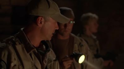 Damn it. Fall back. - Stargate SG-1