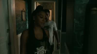 Damn, it smell good in here. - The Chi
