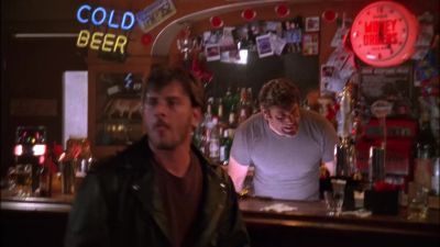 - Damn it!
- Time out. Time out. Let me get that. - Monk