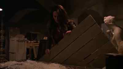 Damn, another one
of those Picassos. - Relic Hunter