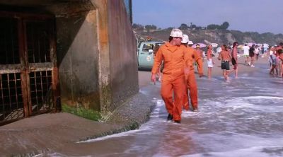 -DAMN TIDE'S COMING IN. - Baywatch