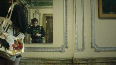 ♪ Damn that valley ♪ - High Maintenance
