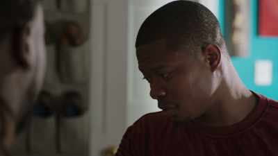 - Damn.
- Yeah, I get it. - The Chi