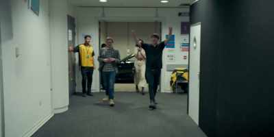 Damon wrote an e-mail
on Monday morning, - blur: To the End