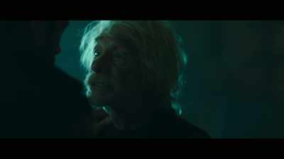-Dampyr?
-You must call-- - Dampyr