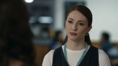 Dan flopt het feest.
En wie krijgt de schuld? - Love's Playlist