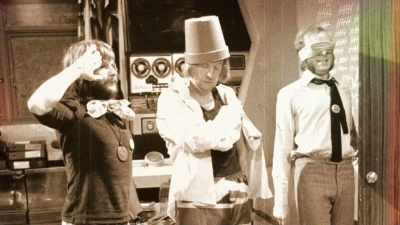 - [Dan] The Goodies
are very big in Britain - The UnBelievable with Dan Aykroyd