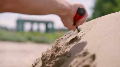 [dan]
the most important thing today, - Race Against The Tide
