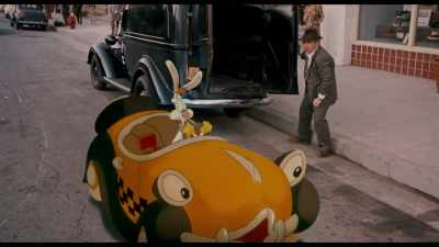 DAN: The special effects team
had to create a functioning car - Prop Culture