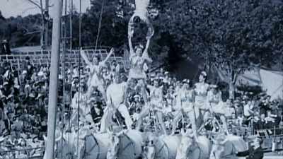 - [Dan] Then, Ringling Brothers
and Barnum and Bailey Circus - The UnBelievable with Dan Aykroyd