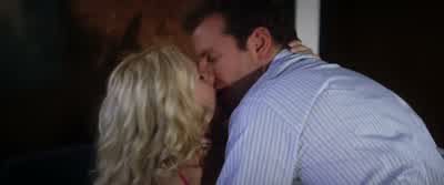 Dana, I'm working. - He's Just Not That Into You