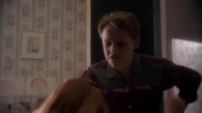 - Dana, where is it? Where is that rabbit?
- I'm not telling. - The X-Files