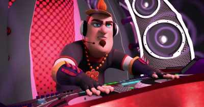 [dance music blasts] - Spy Kids: Mission Critical