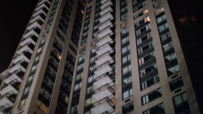 (DANCE MUSIC PLAYING) - Spin City